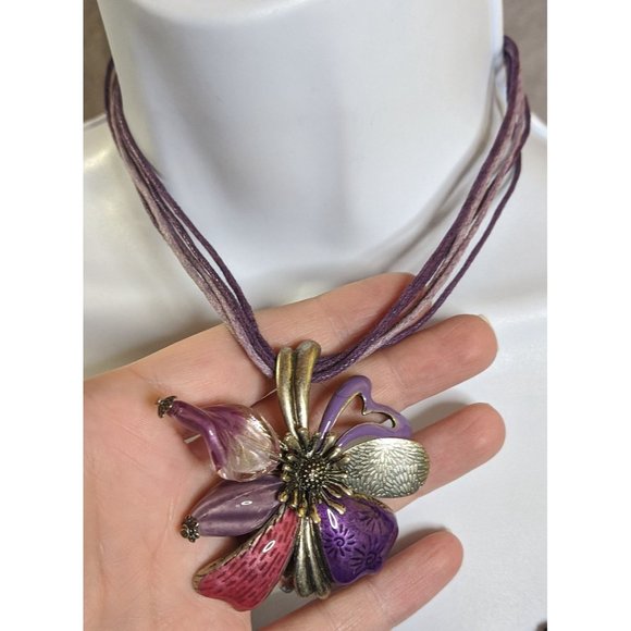 Purple Fairy Flower Necklace - Picture 7 of 7